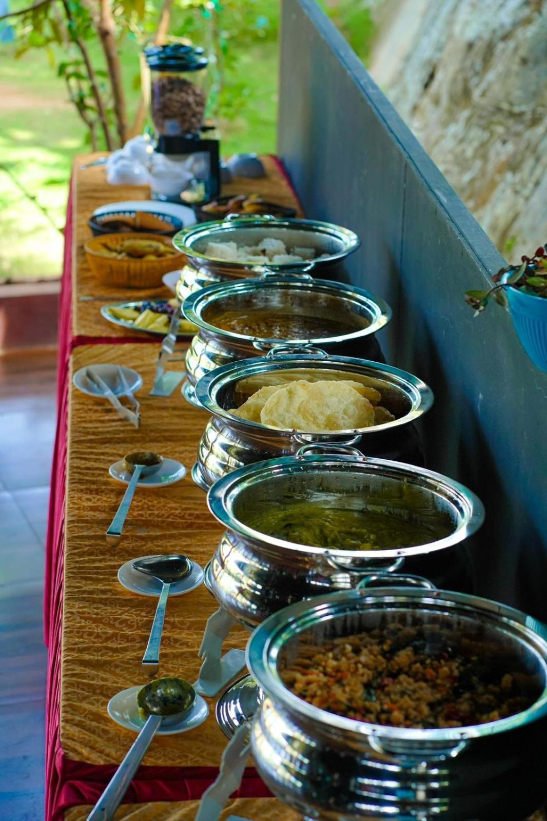 Haze Woods Resort Vaduvanchal Bagian luar foto