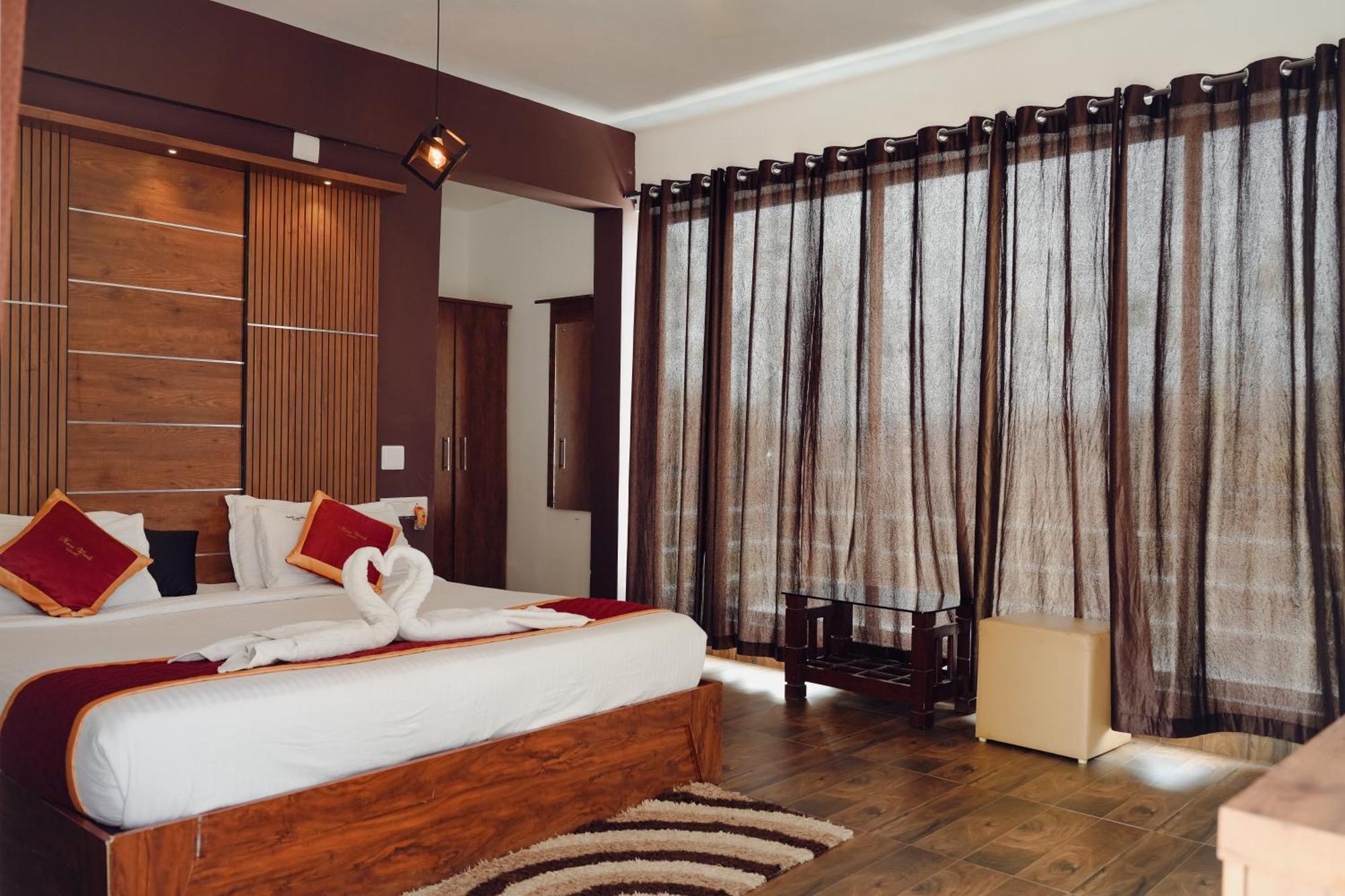 Haze Woods Resort Vaduvanchal Bagian luar foto