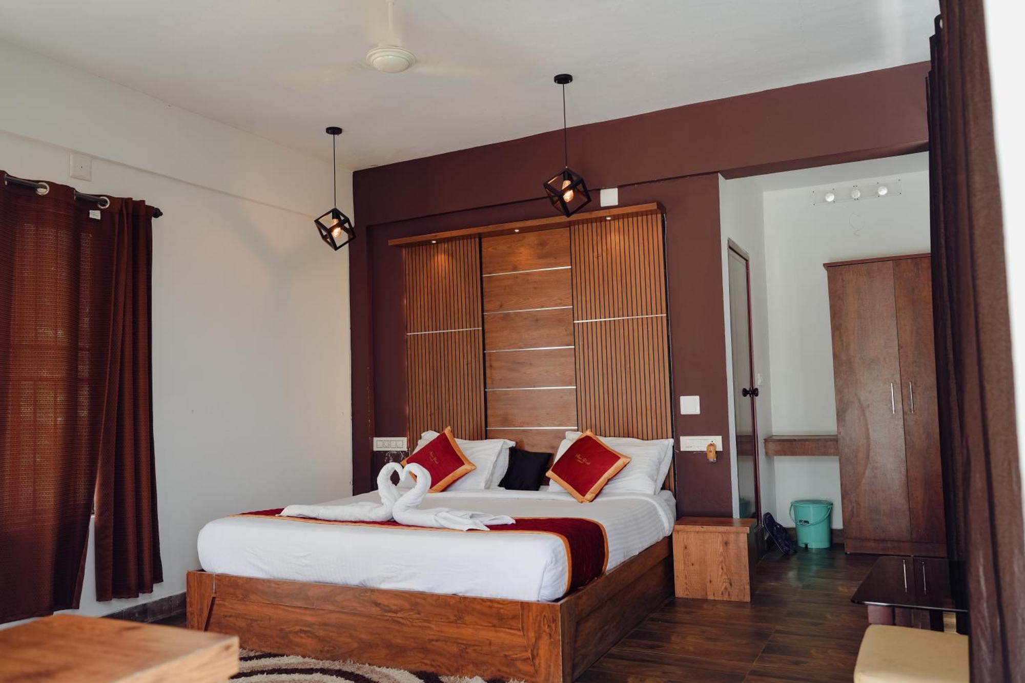 Haze Woods Resort Vaduvanchal Bagian luar foto
